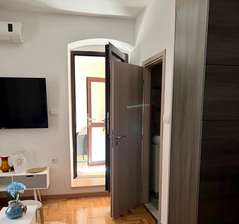 Sweet Studio Apartment Living In Rijeka Exterior photo